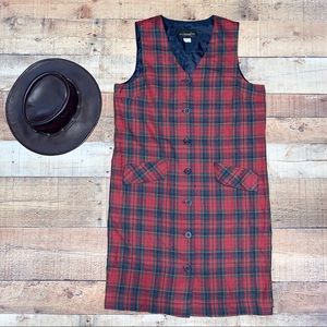 Requirements | Vintage Plaid Style Vest w/ Buttons